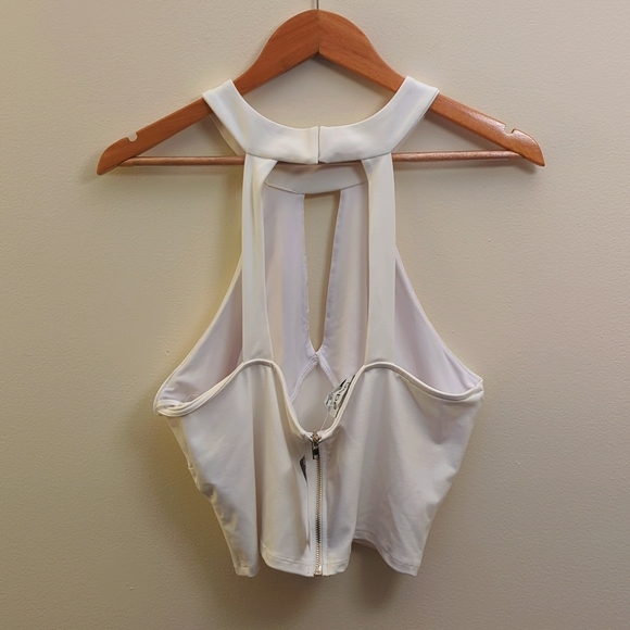 NWT Bebe White Cropped Halter Top - Picture 3 of 13